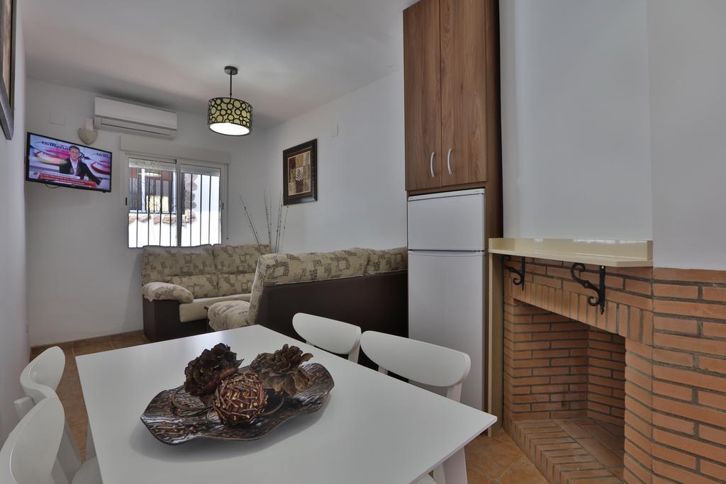 Apartamentos El Madronal Coto Rios Exterior foto