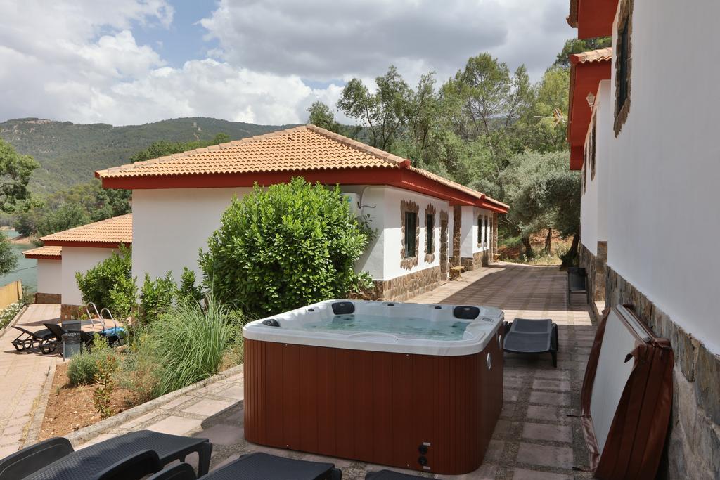 Apartamentos El Madronal Coto Rios Exterior foto